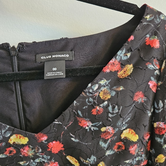 Club Monaco Gustano Dress - Picture 4 of 4